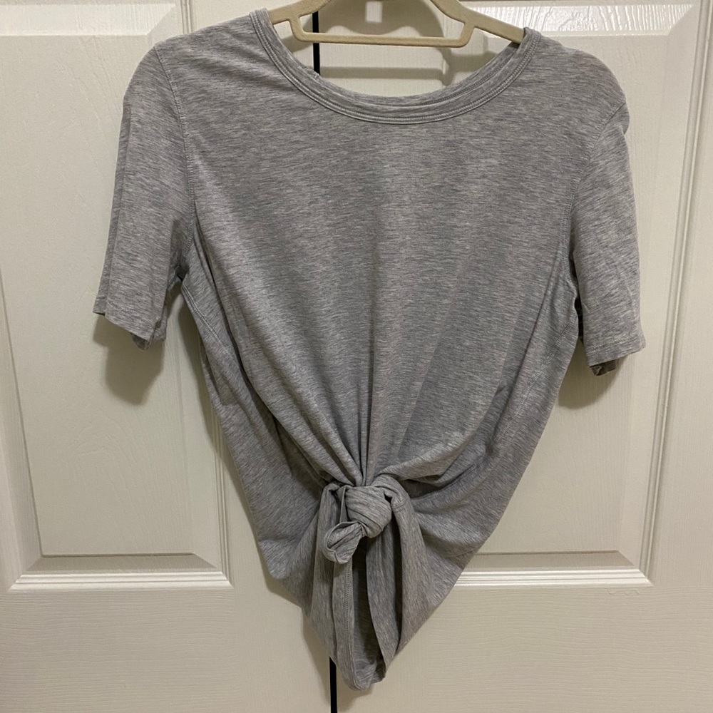 Lulu lemon top